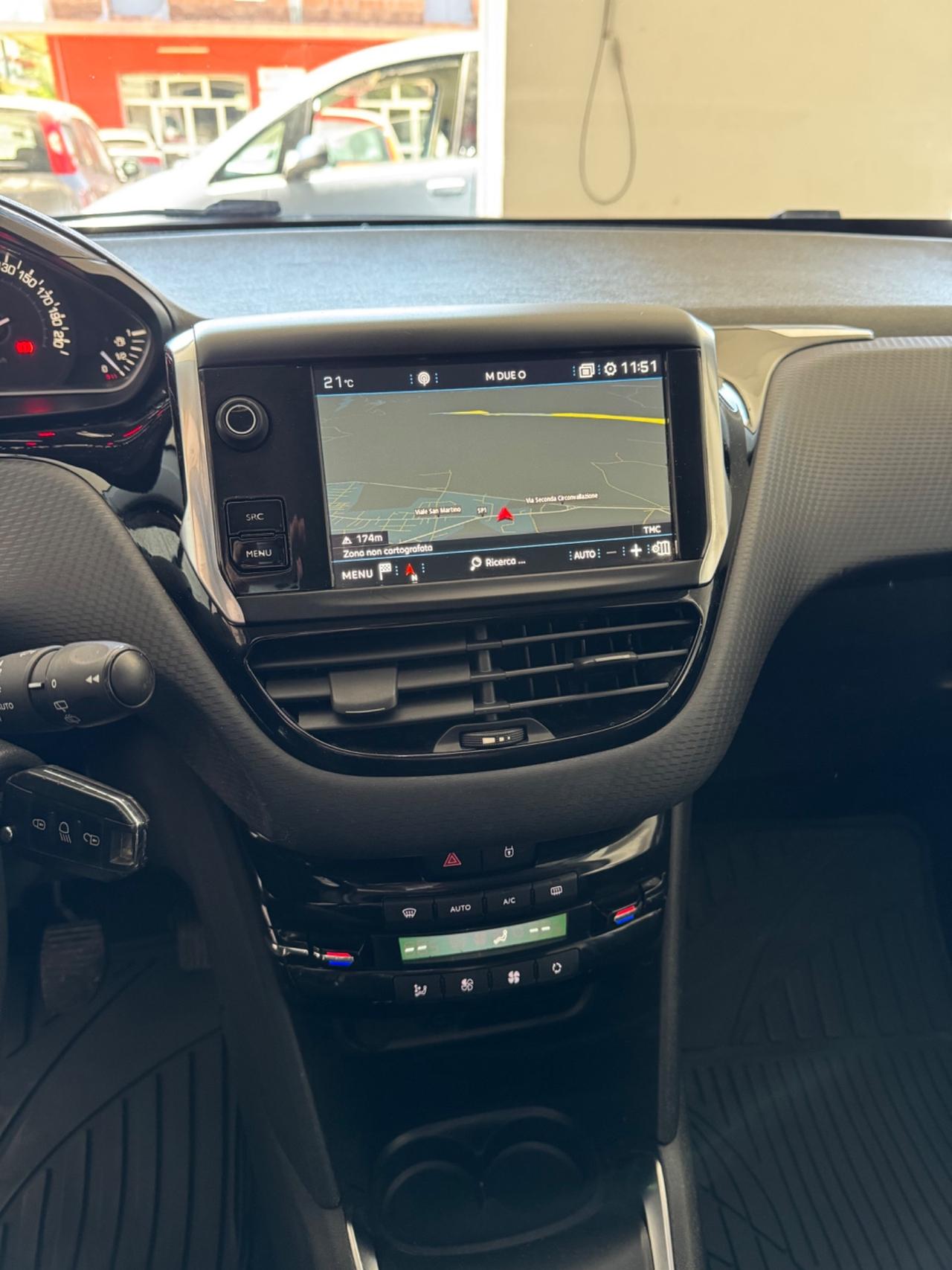 Peugeot 208 BlueHDi 100 5 porte GT Line