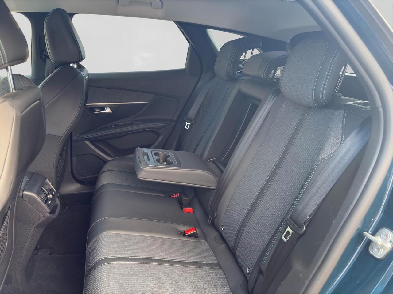 Peugeot 3008 BlueHDi 130 Allure Pack PREZZO REALE