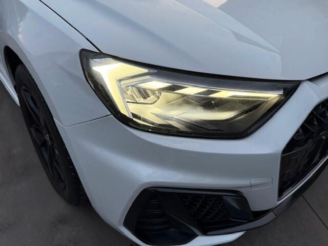 Audi A1 SPB 30 TFSI S tronic line edition