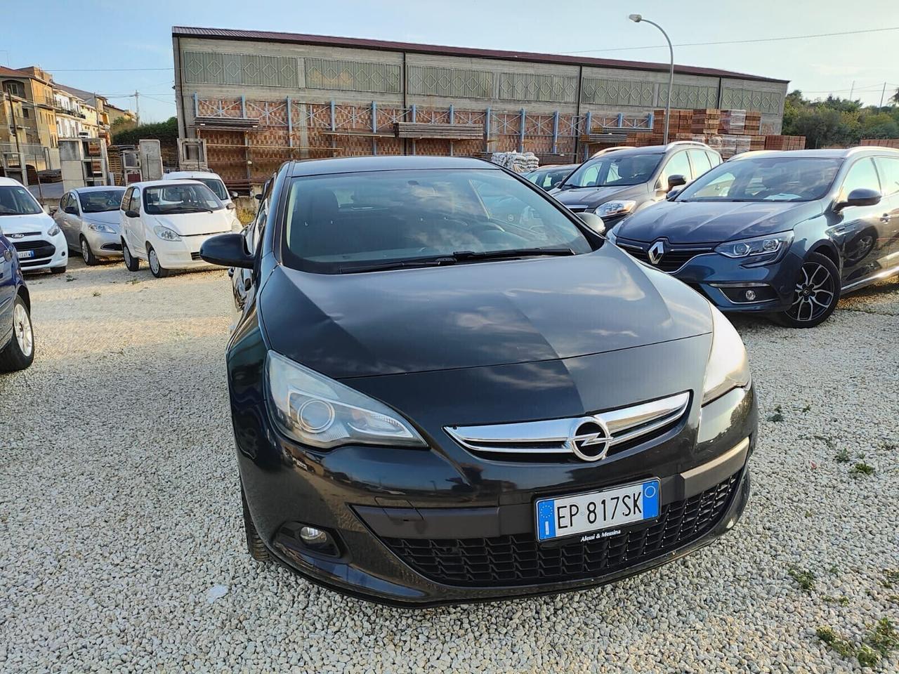 Opel Astra GTC 1.7 CDTI 110CV 3 porte unico propri