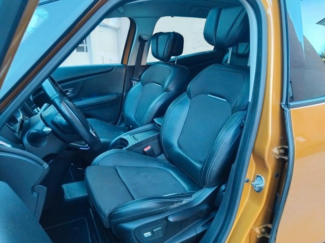 Renault Scenic Scenic IV 2017 scenic 1.6 dci energy Bose 160cv