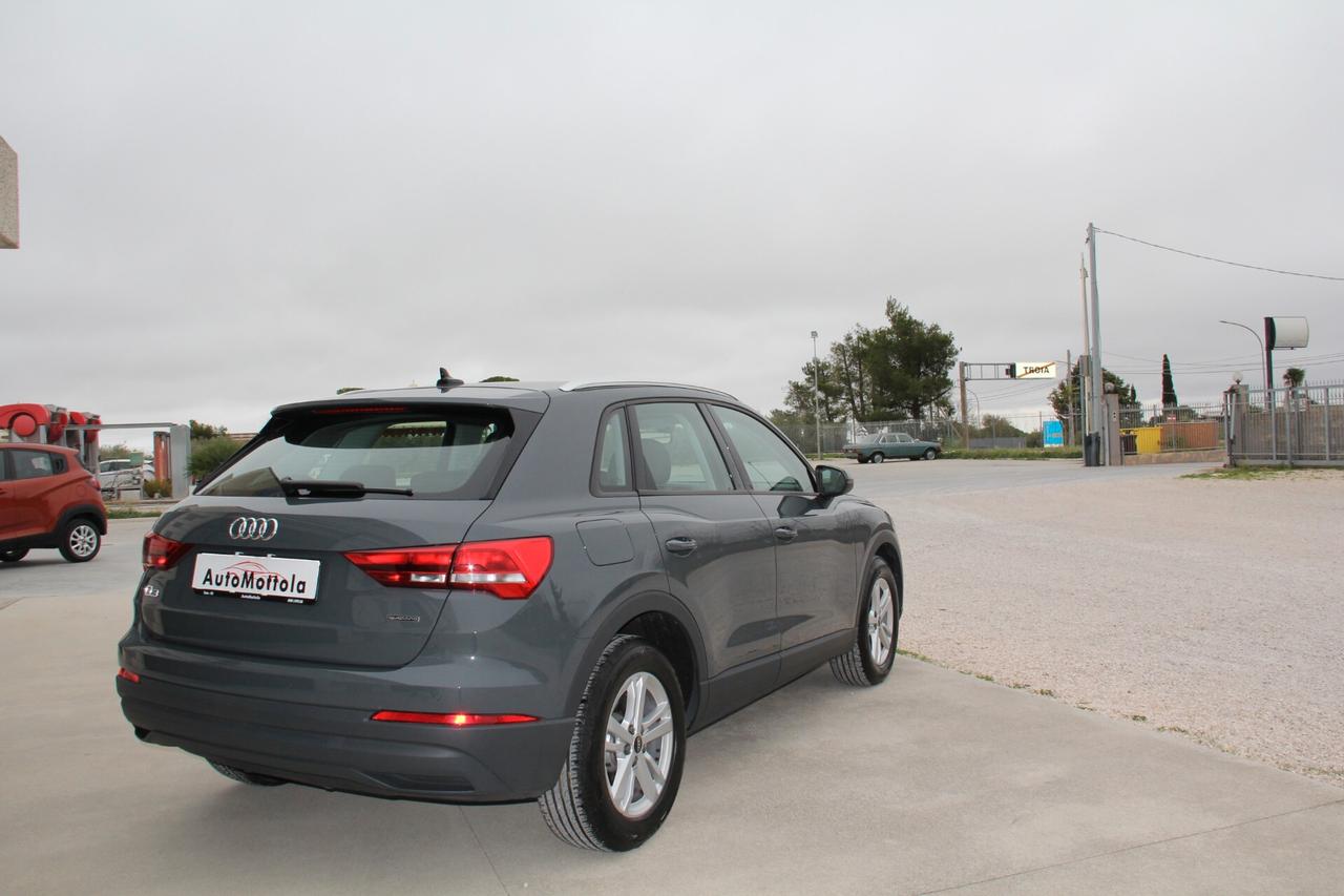 Audi Q3 TDI quattro S tronic Business Advanced (KW 110-CV150)