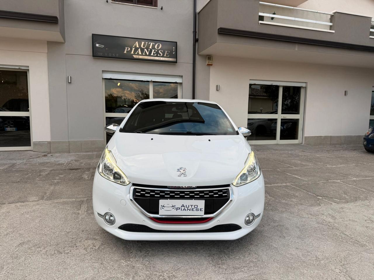 Peugeot 208 1.6 THP 200 CV 3 porte GTi