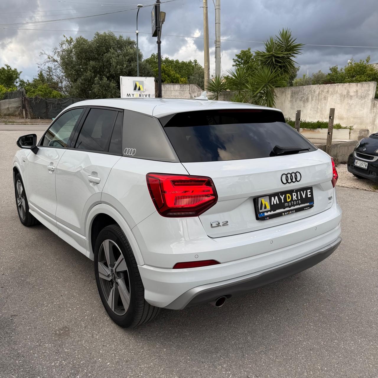 Audi Q2 1.6 TDI S-LINE FULL