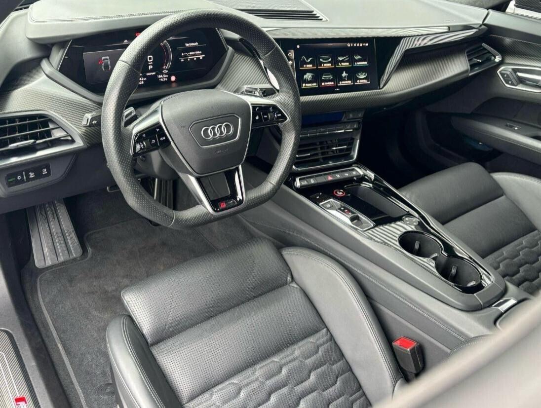 Audi RS E-tron GT-600 CV-sedili massagg. e climatizz.