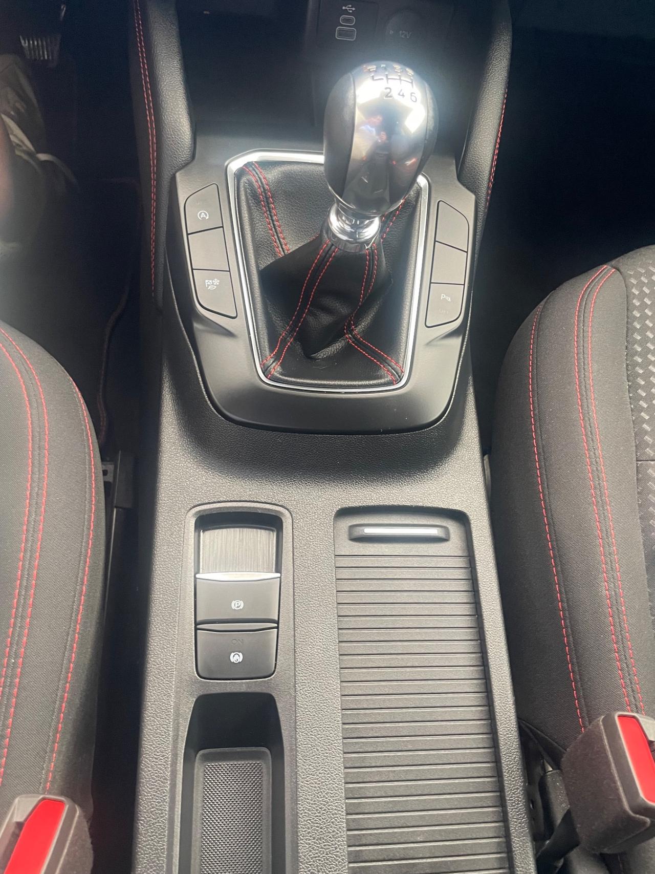 Ford Kuga 1.5 EcoBoost 150 CV 2WD ST-Line - Nessun vincolo -