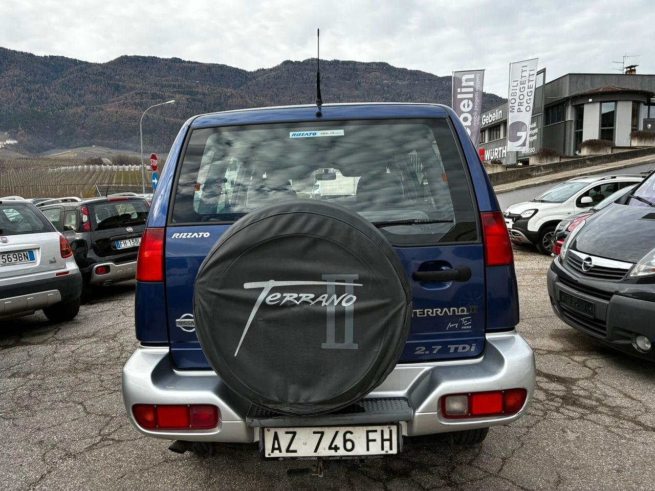 Nissan Terrano II 2.7 TDI 125CV 7 POSTI