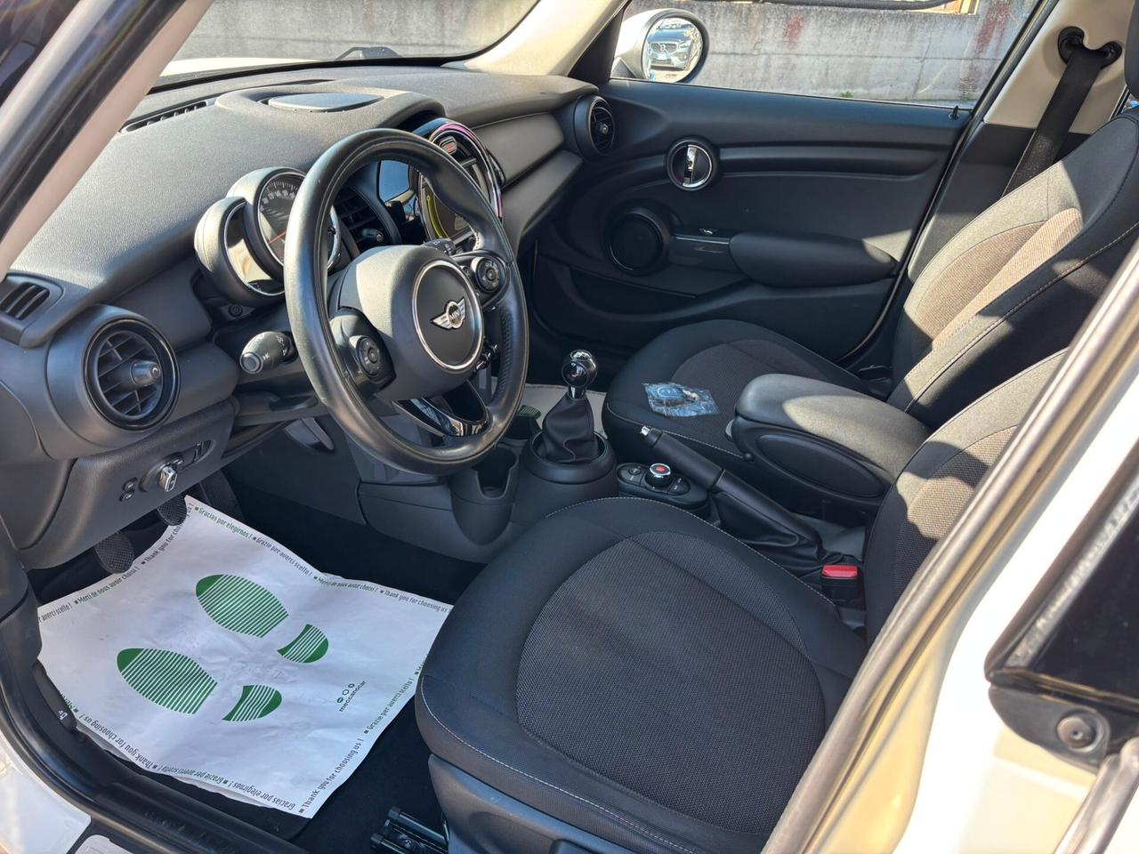 MINI 1.5 ONE D HYPE 5p - FULL-LED