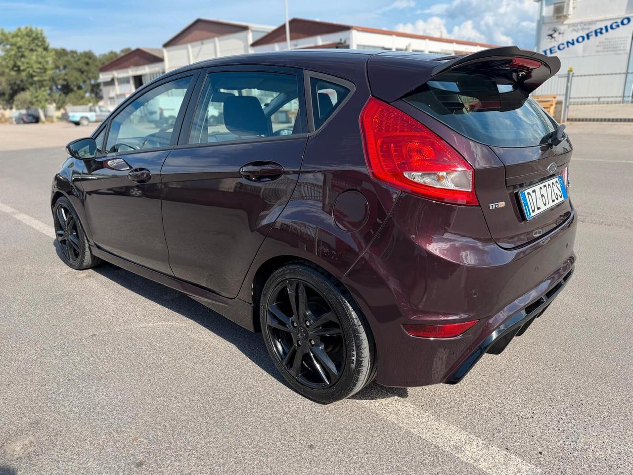 Ford Fiesta 1.4 TDCi 5p. Titanium