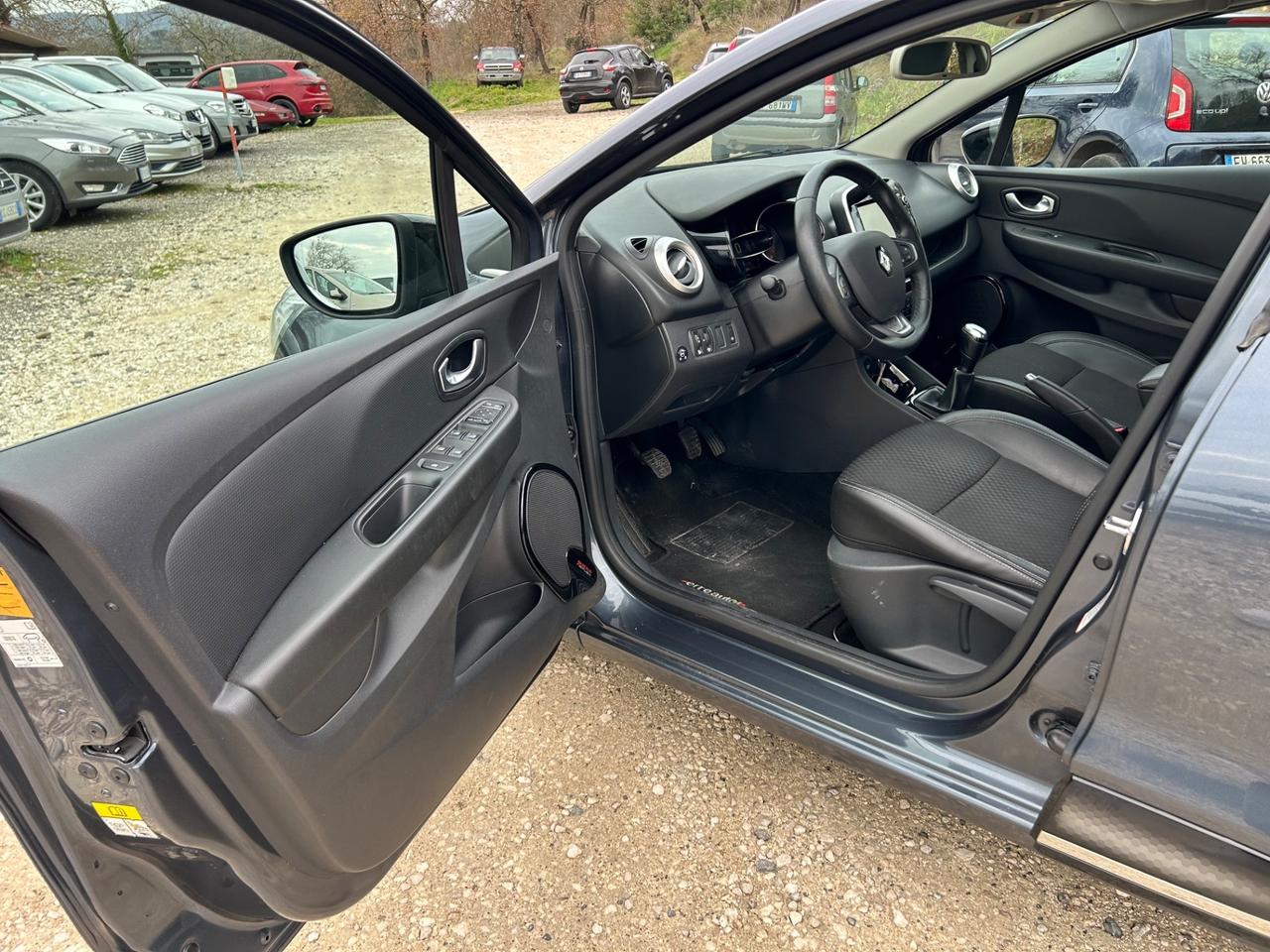 Renault Clio TCe 12V 90 CV GPL 5 porte Duel neopatentati rate