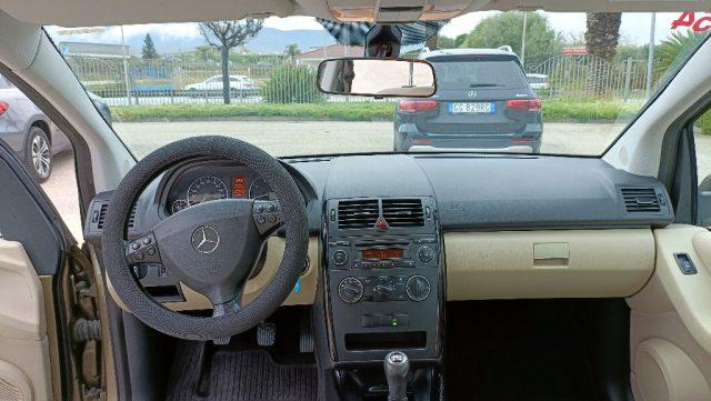 MERCEDES-BENZ A 160 BlueEFFICIENCY Coupé n°54
