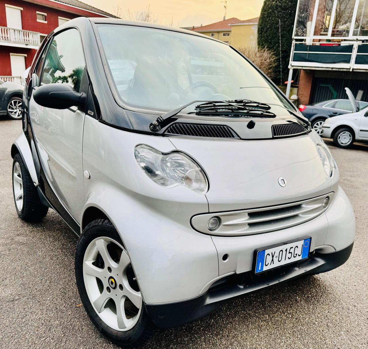 Smart ForTwo 700 coupé pulse (45 kW)