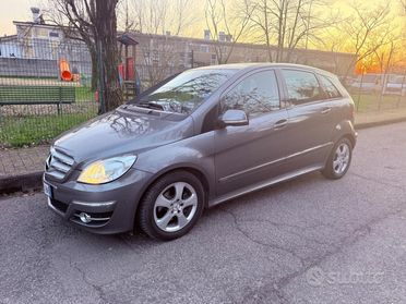 Mercedes-benz B 200 CDI Sport - AUTOMATICA