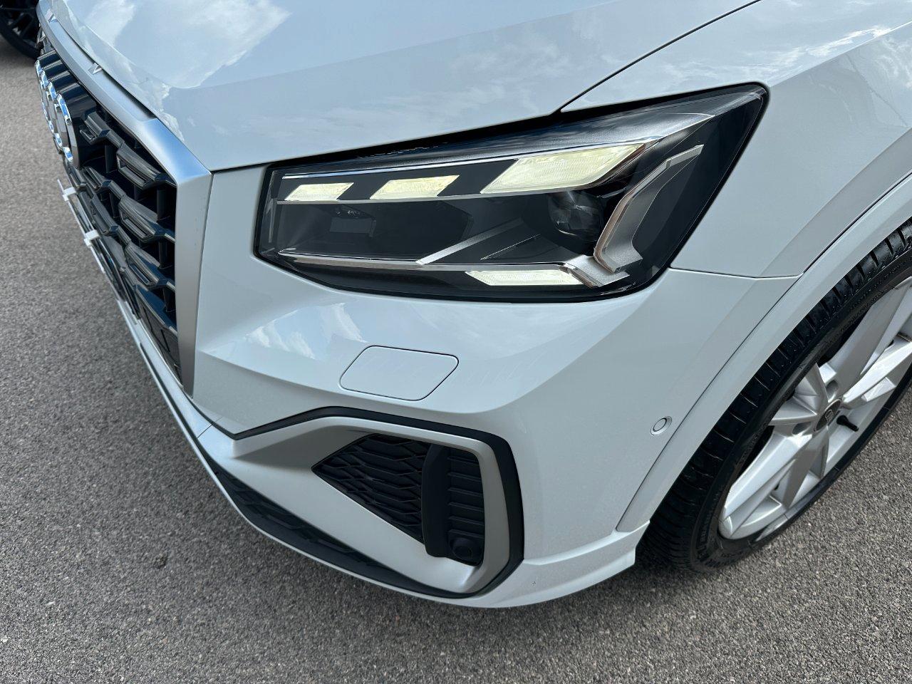 Audi Q2 35 1.5 tfsi S line edition s-tronic