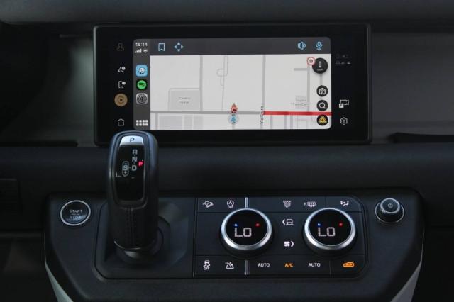 Land Rover Defender 3.0d mhev X-Dynamic HSE awd 250cv AUTO con CarPlay