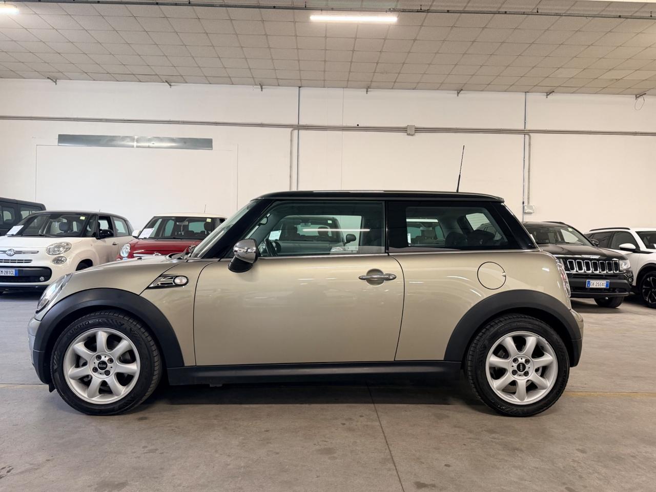 Mini 1.6 16V Cooper D