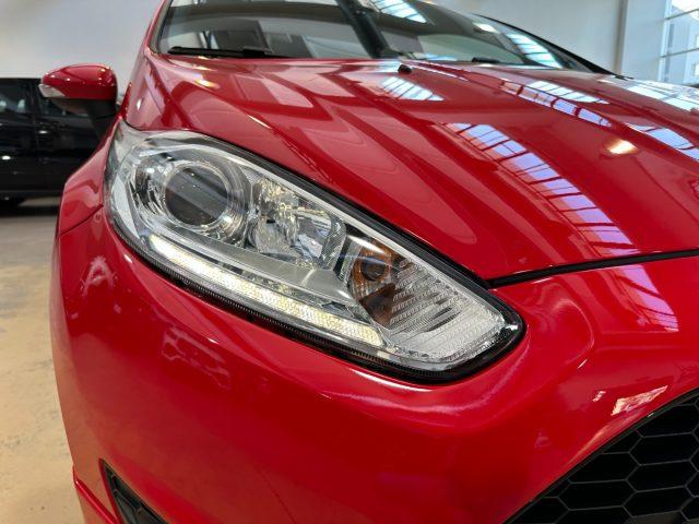 FORD Fiesta 1.5 TDCi 75CV 5 porte ST-Line - Navi
