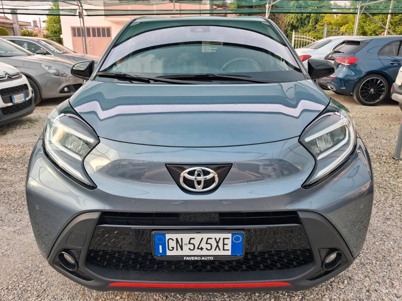 Toyota Aygo X 1.0 Undercover 72cv Jun Takahashi