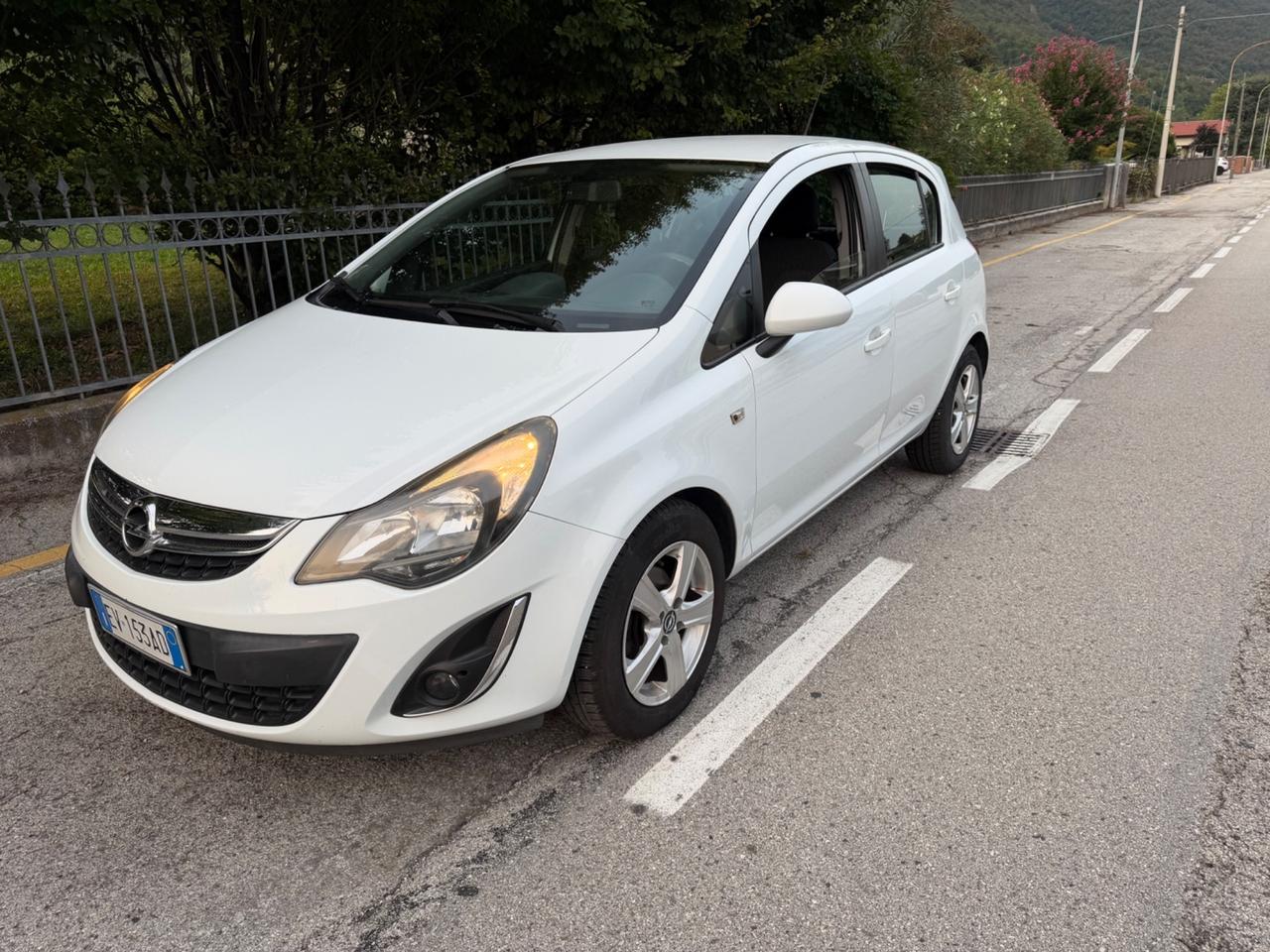 Opel Corsa 1.2 85CV 5 porte GPL-TECH Edition