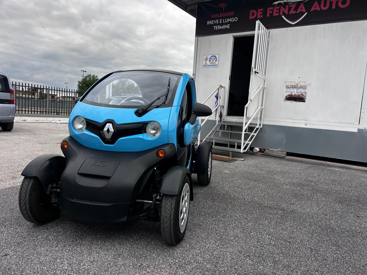 Renault Twizy 80 elettrica 125 cc