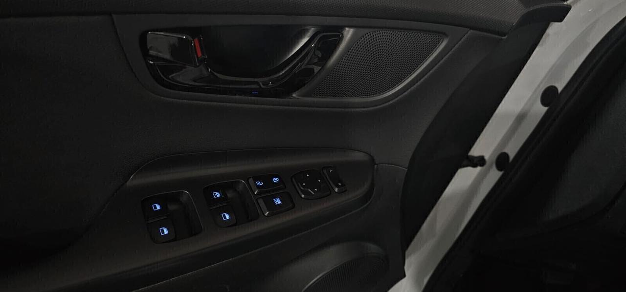 Hyundai Kona 1.6 CRDI 136 CV DCT Xpossible