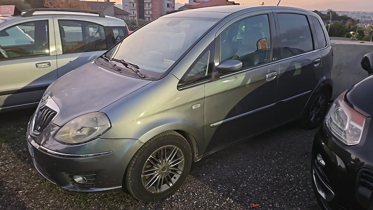 Lancia MUSA 1.3 Mjt 95 CV Gold