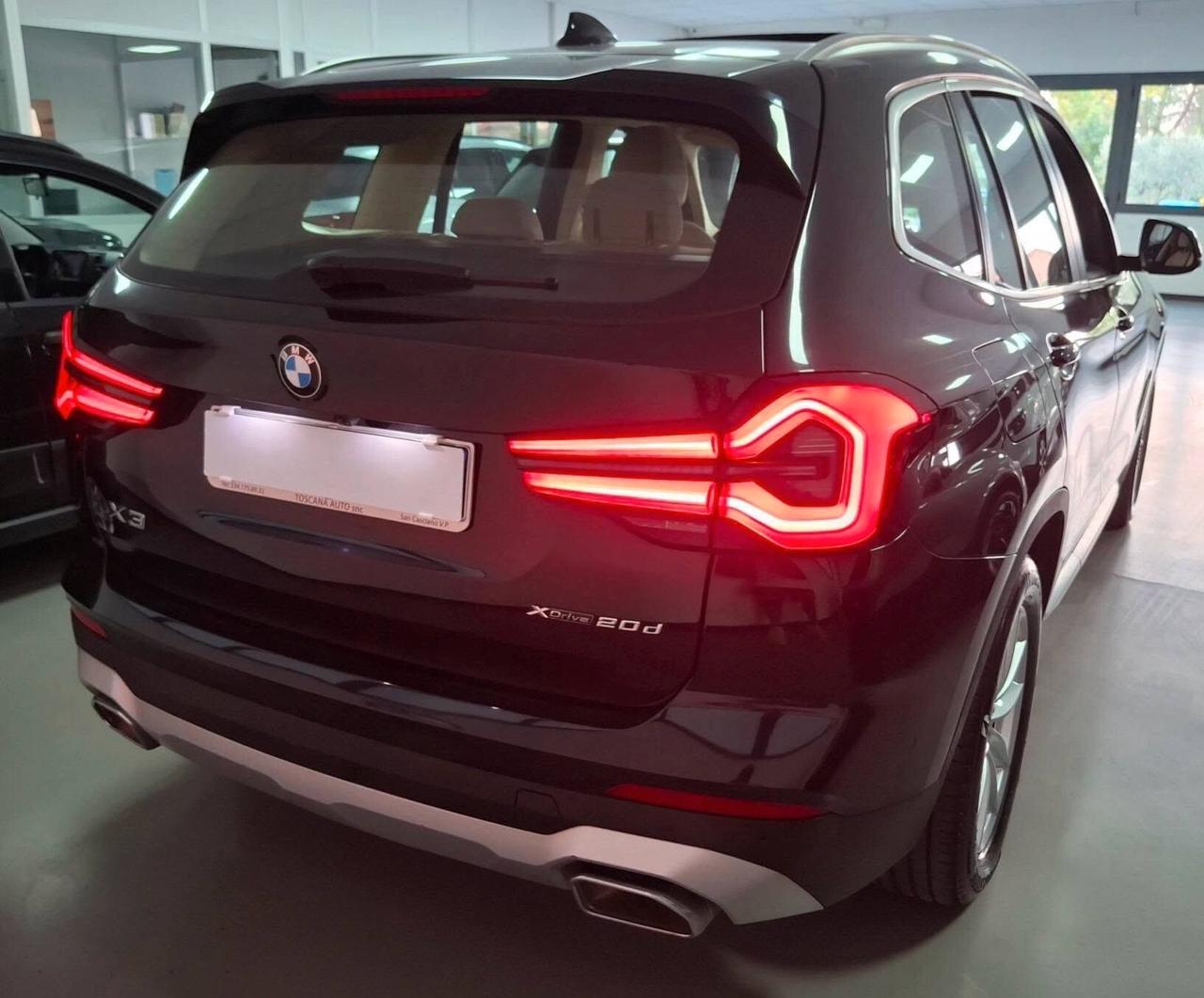 Bmw X3 xDrive20d 48V 4x4 con tetto panoramico