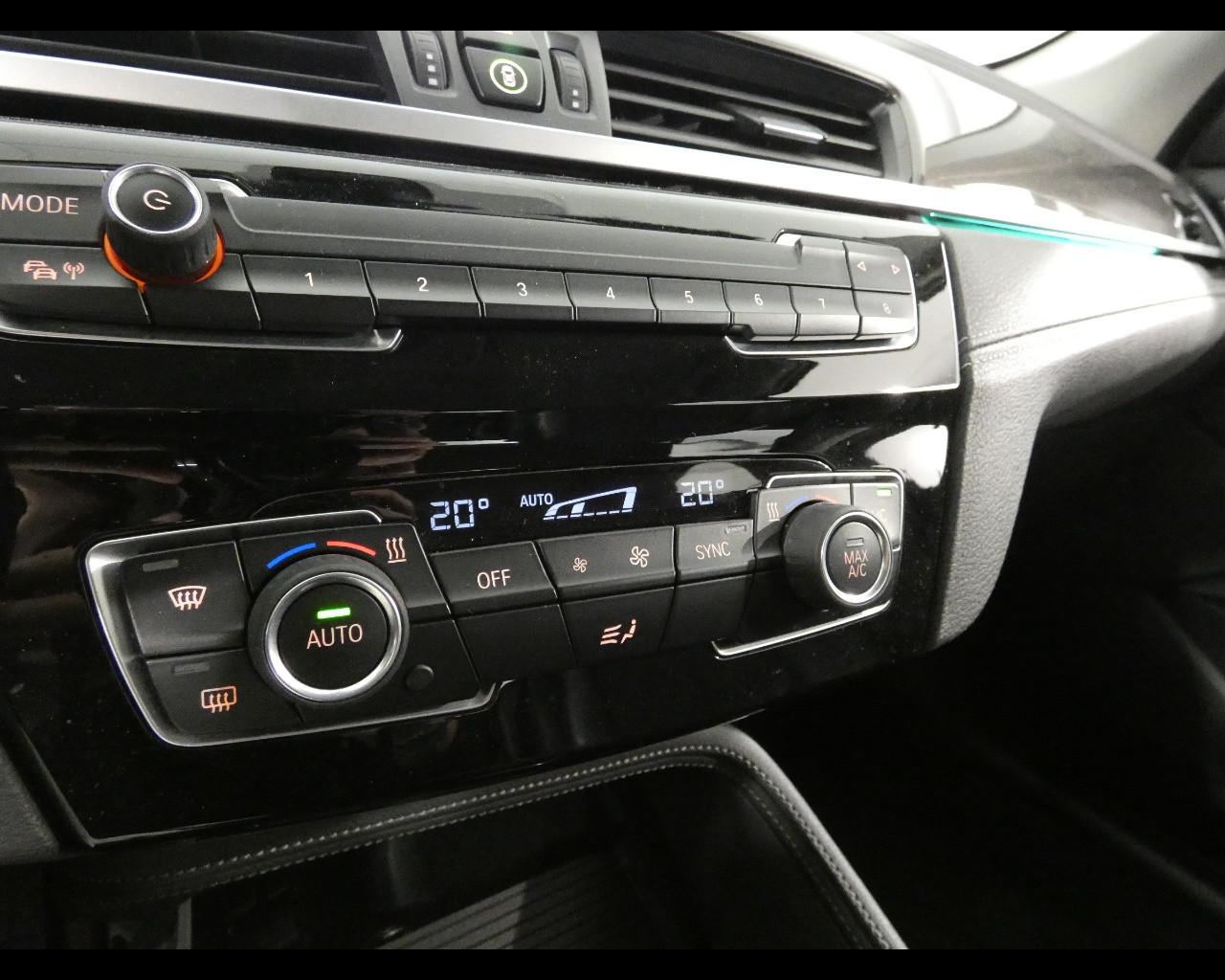BMW X1 (F48) - X1 xDrive18d xLine