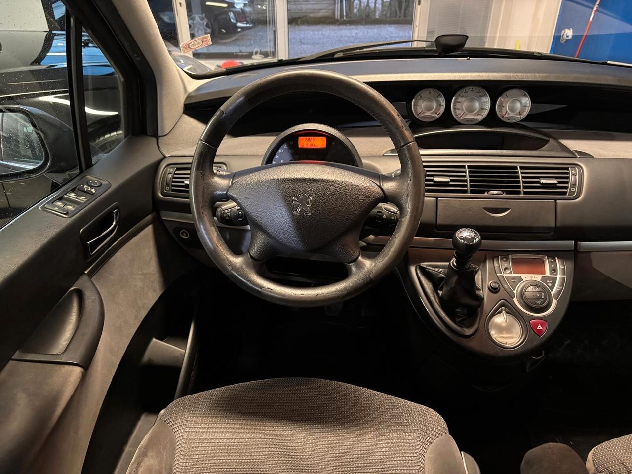 Peugeot 807 2.2 HDi 170CV FAP SV