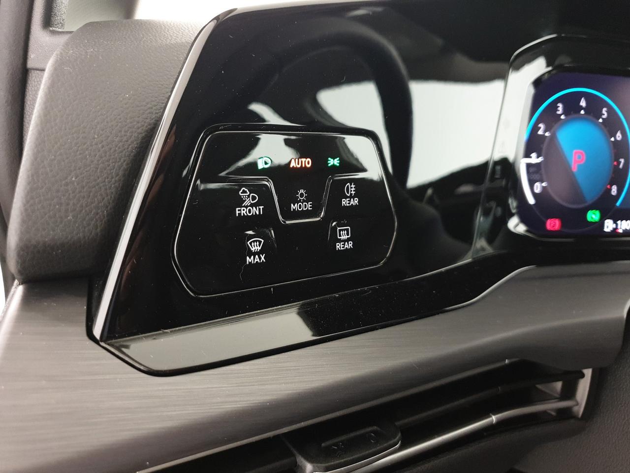 Volkswagen Golf 1.5 etsi evo style 150cv dsg