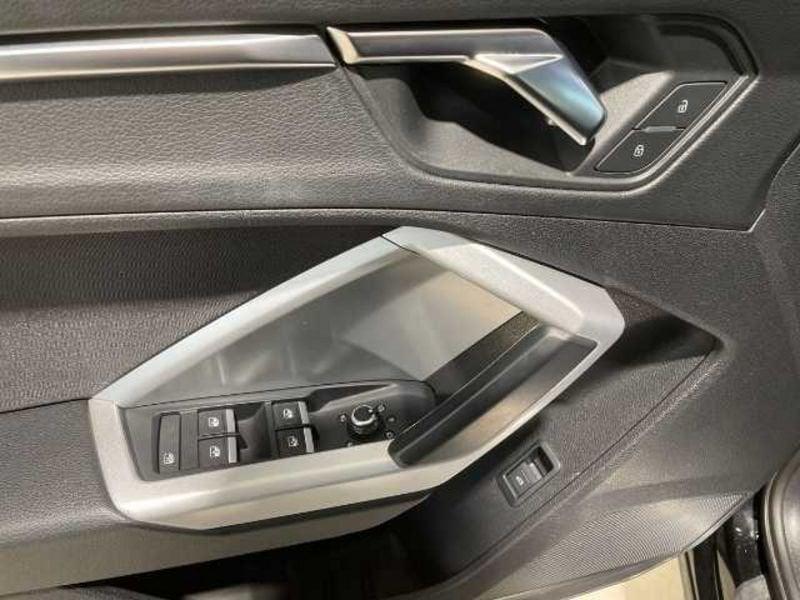 Audi Q3 I 2019 Sportback Sportback 35 2.0 tdi S line edition