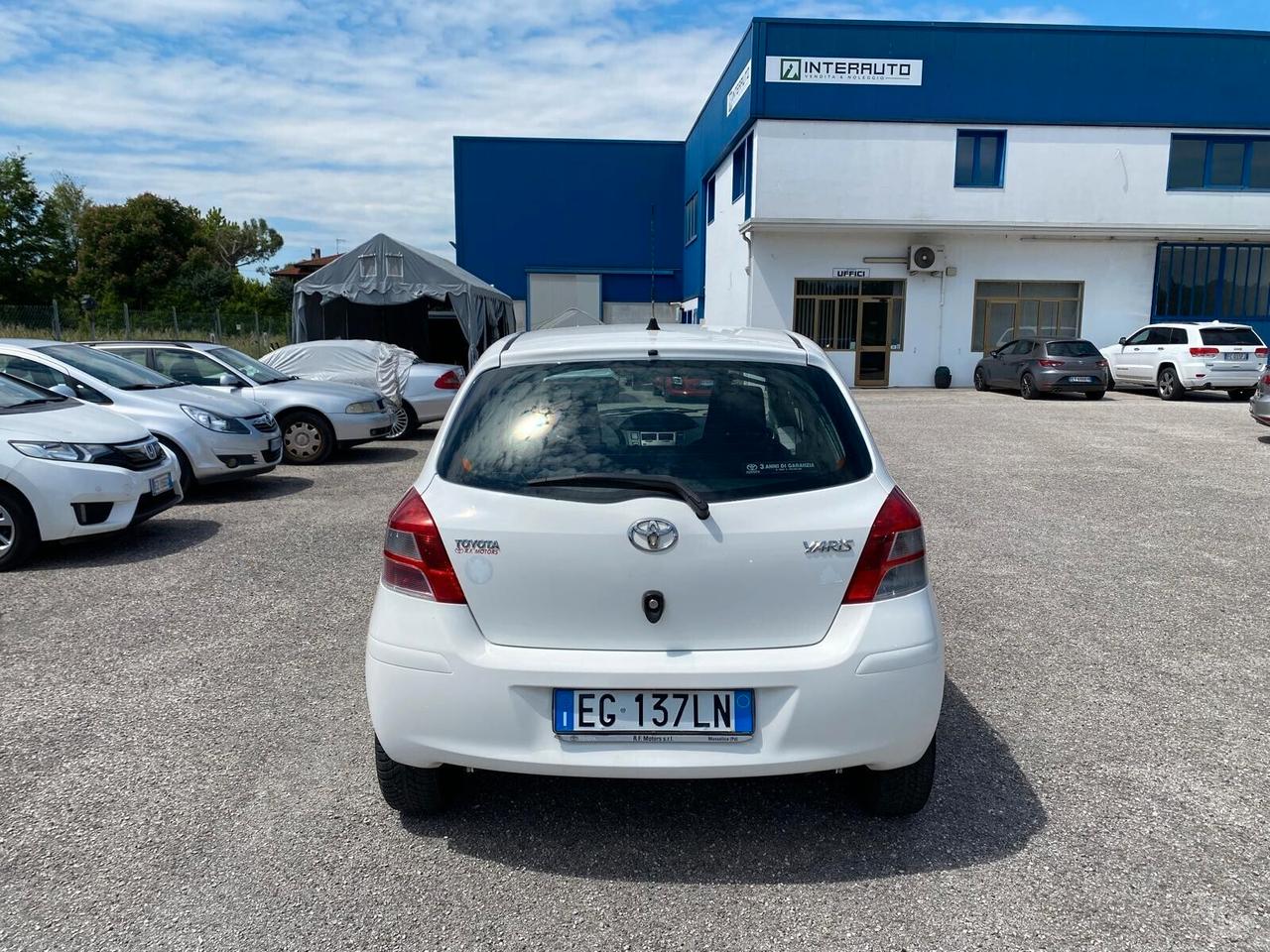Toyota Yaris 1.0 Benz OK PER NEOPATENTATI