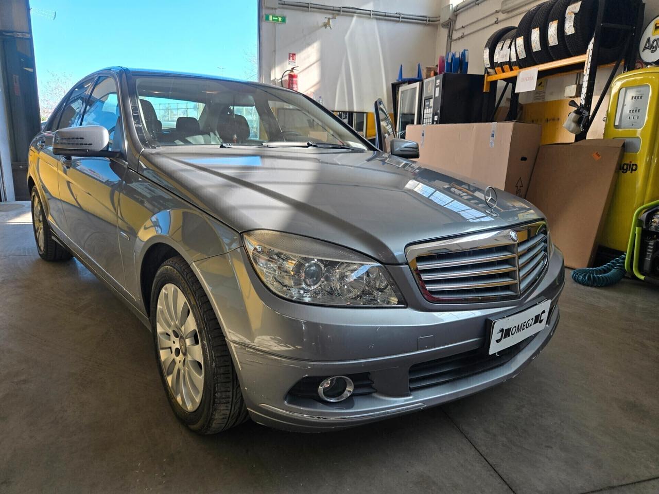 Mercedes-benz C 220 UNICOPROPRIETARIO