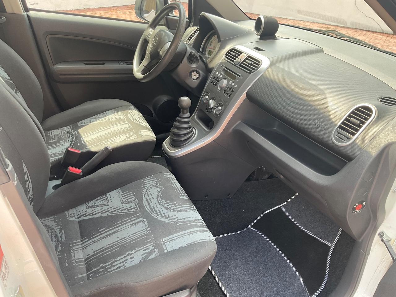 Opel Agila 1.0 12V 68 CV Elective
