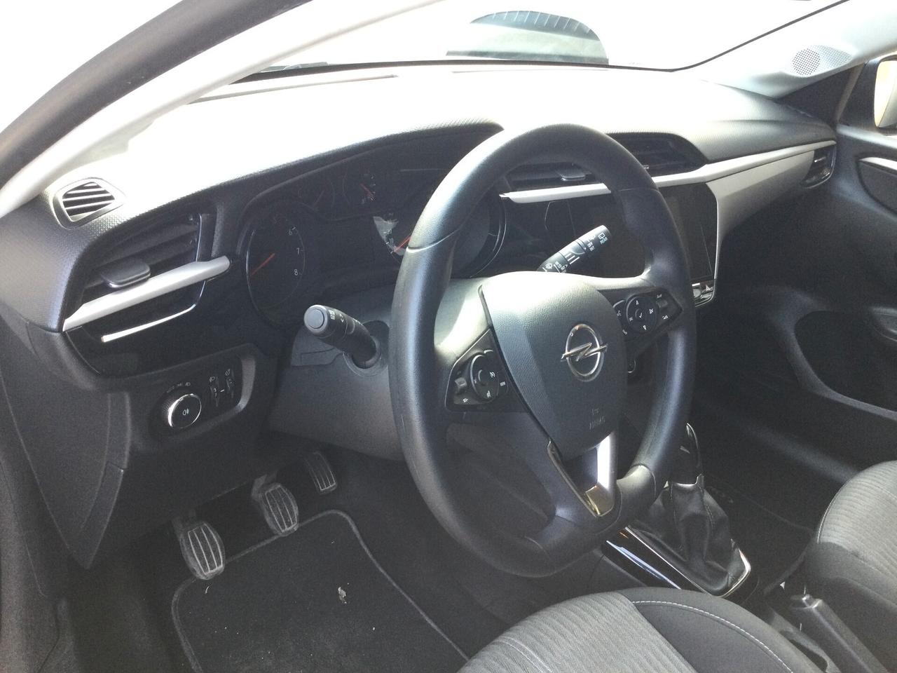 Opel Corsa 1.2 Blitz Edition