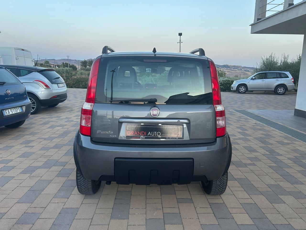 Fiat Panda 1.3 MJT 16V DPF 4x4 Climbing