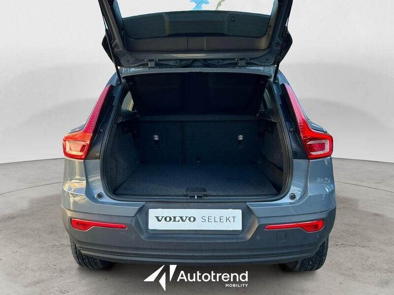 Volvo XC40 D3 150 CV Automatica NAVI LED Momentum Core