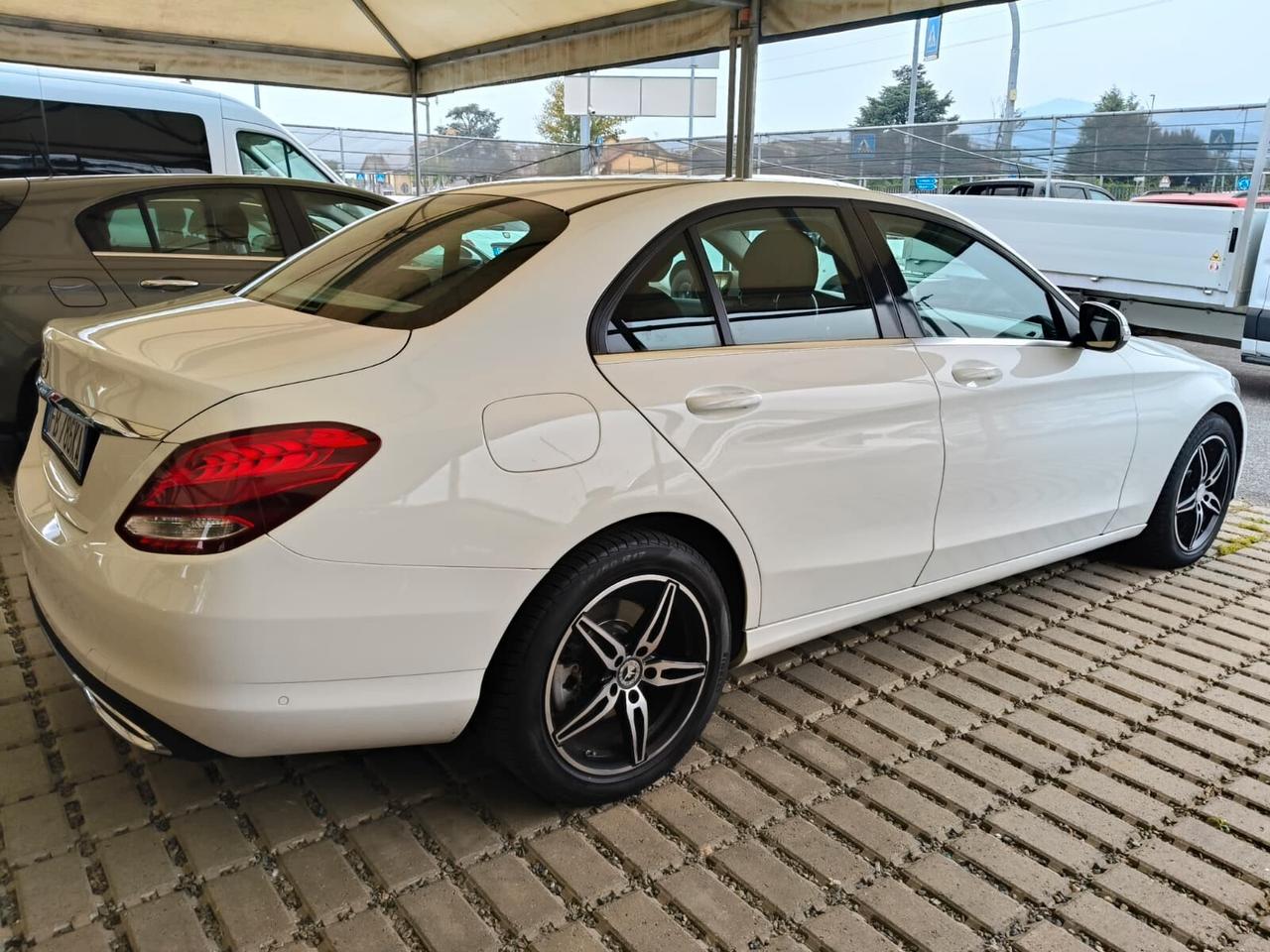 Mercedes-benz C 200 d Auto Premium