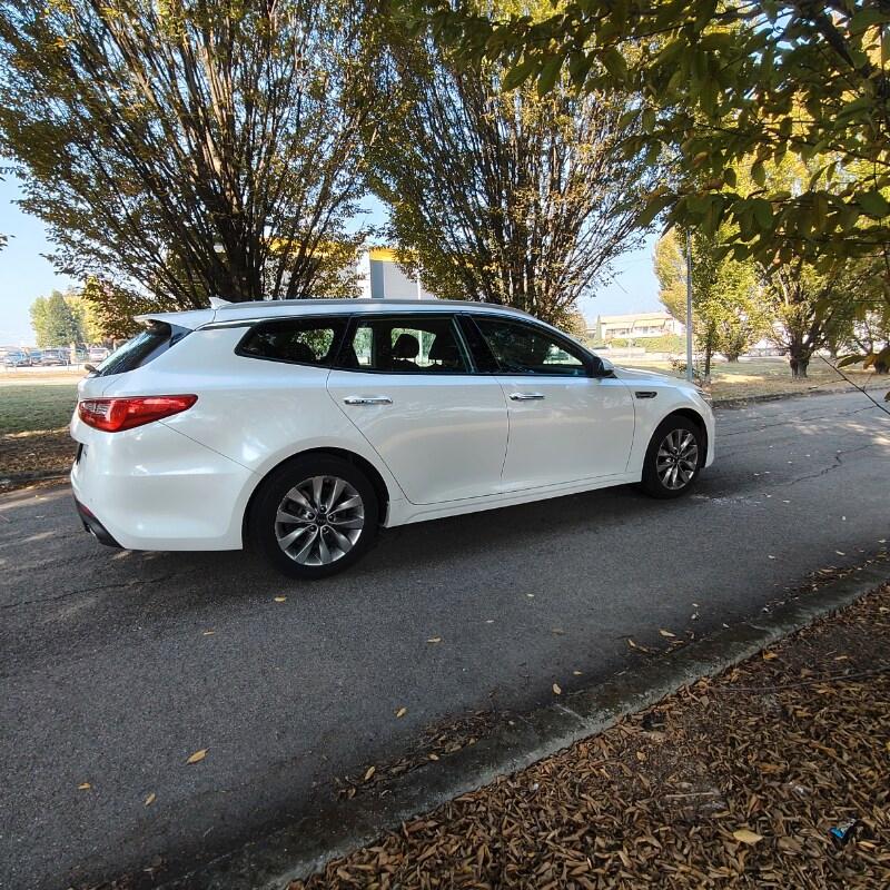 KIA Optima Optima 1.7 CRDi Stop&Go DCT7 Sportsw...