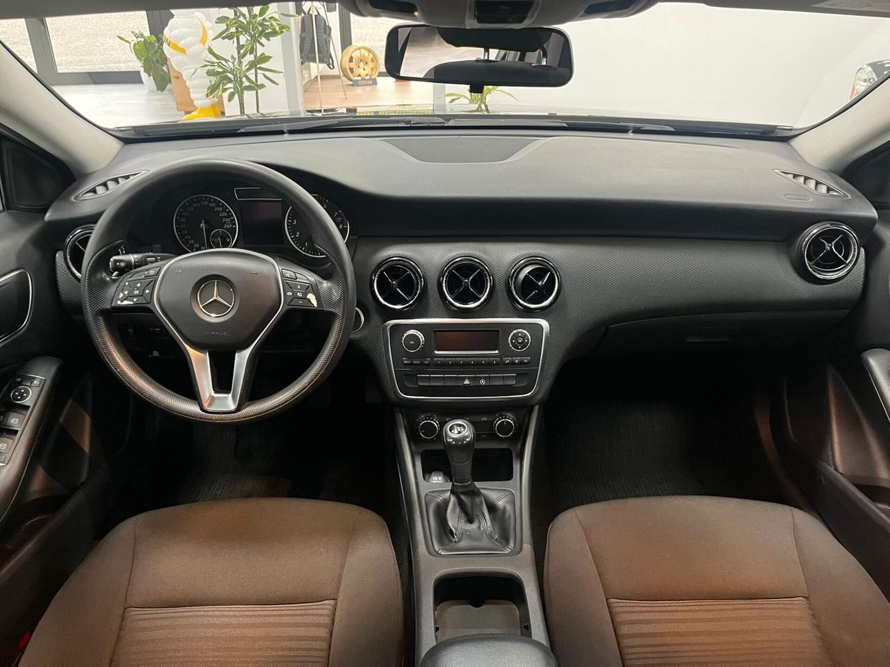 Mercedes-Benz A 180 Executive E6