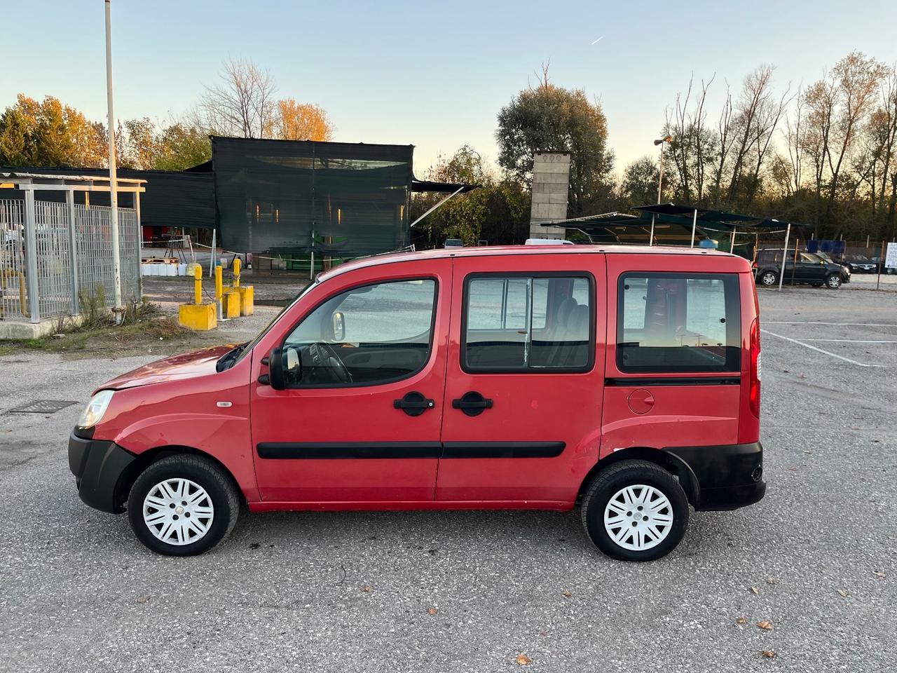 Fiat Doblo Doblò 1.6 16V Natural Power Active