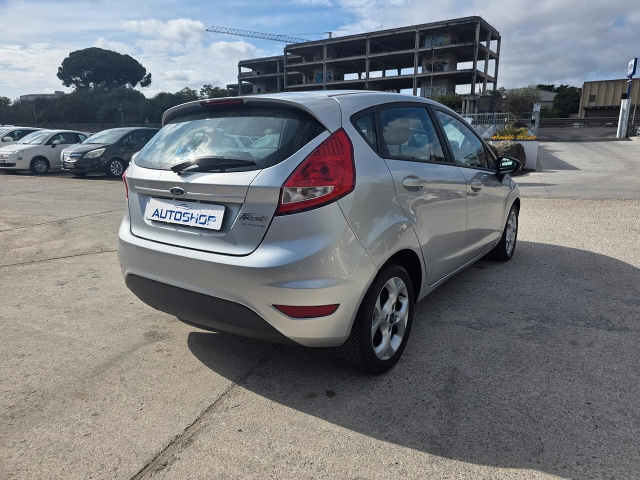 Ford Fiesta 1.4 TDCi 70CV 5 porte Titanium