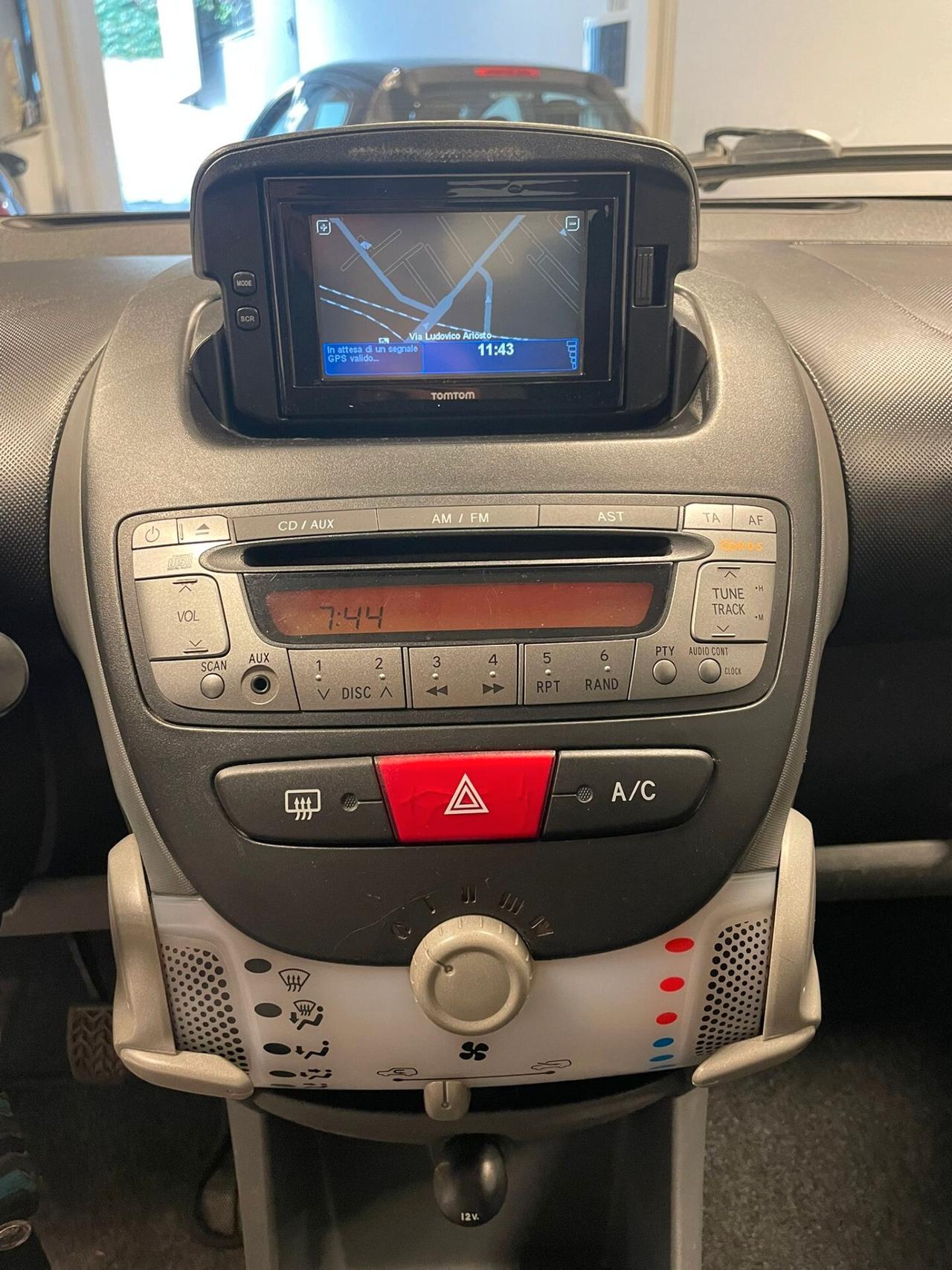 TOYOTA AYGO 1.0 iCONNECT - OK NEOPATENTATI -EURO 5B