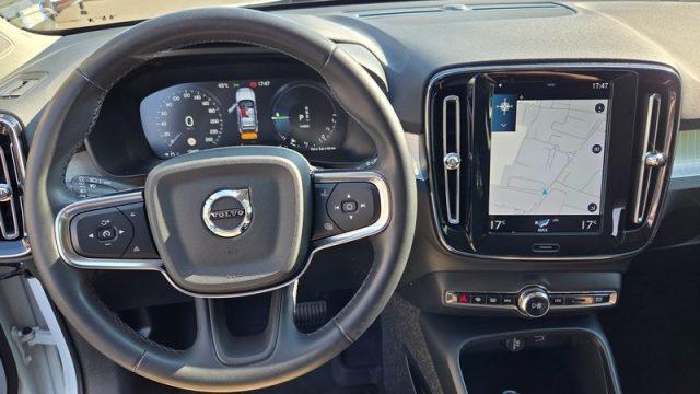 VOLVO XC40 T4 Recharge Plug-in Hybrid Exp. PERMUTE UNICOPR.