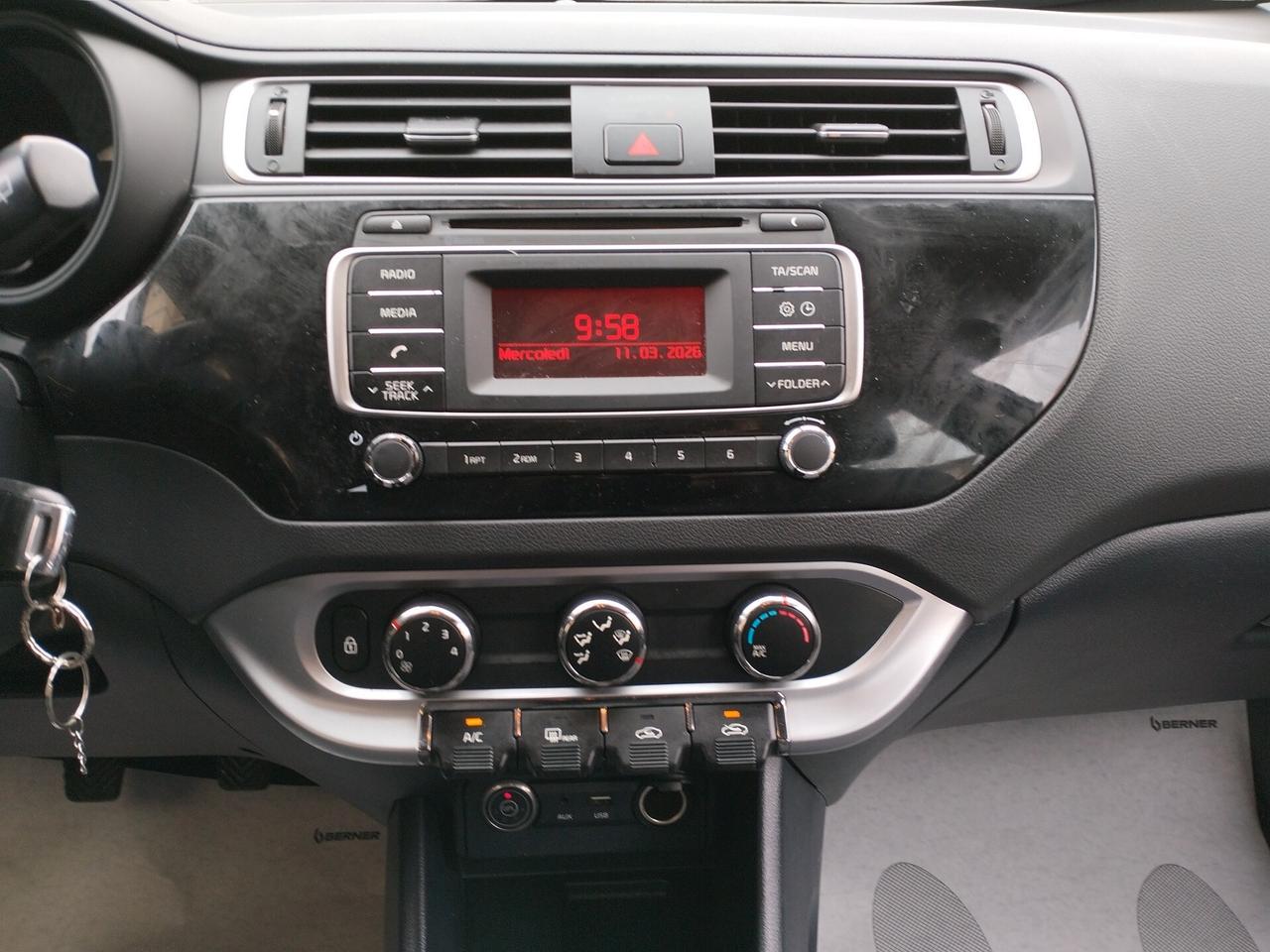 Kia Rio 5p 1.2 Cool eco Gpl *NEOPATENTATI*