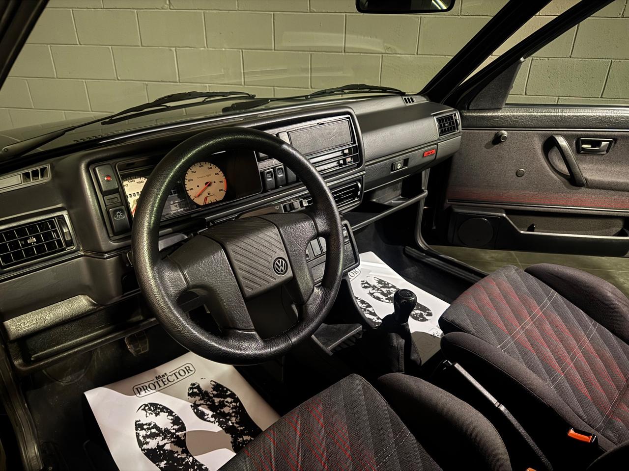 Volkswagen Golf GTI 1800 16V 3 porte ASI ORO E CRS