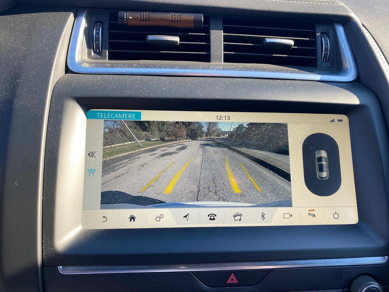 Jaguar E-Pace R-Dynamic HSE D 150 #8021