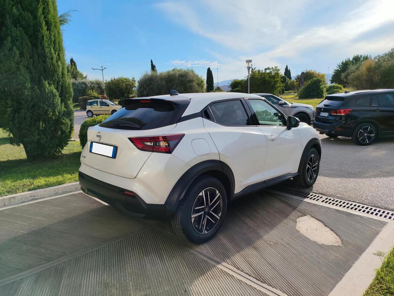Nissan Juke 1.0 DIG-T 114 CV N-Connecta
