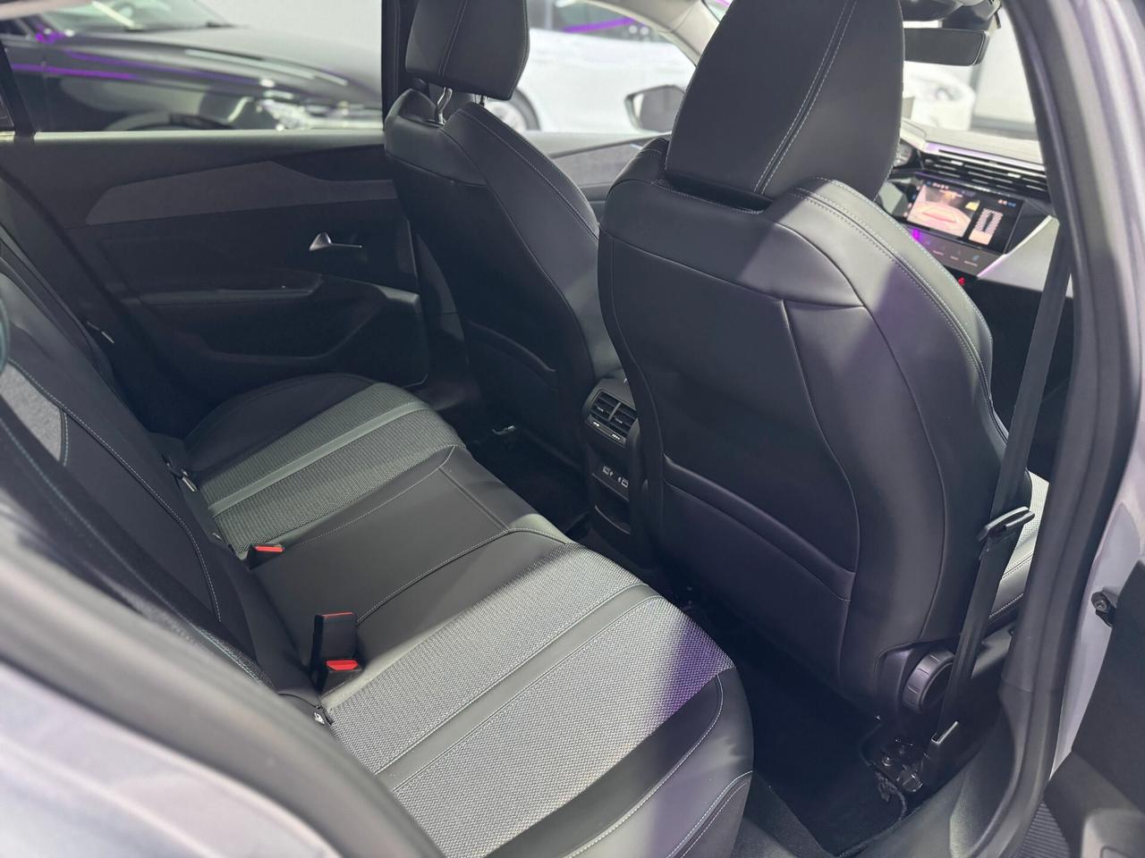 Peugeot 308 BlueHDi 130 S&S EAT8 Allure Pack