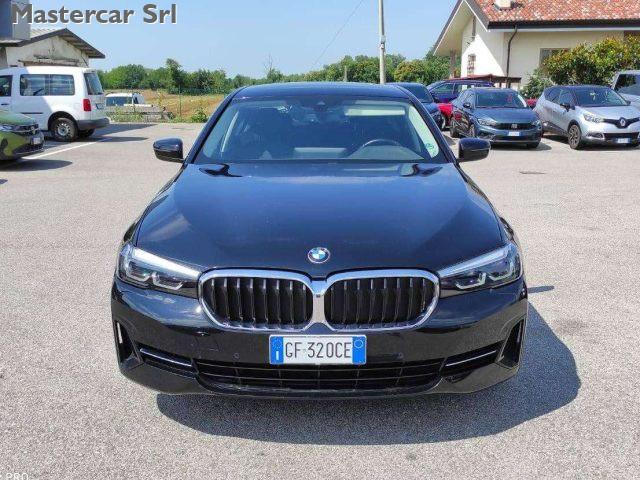 BMW 530 Serie 5 2020 Berlina LCI 530e Business auto - GF32